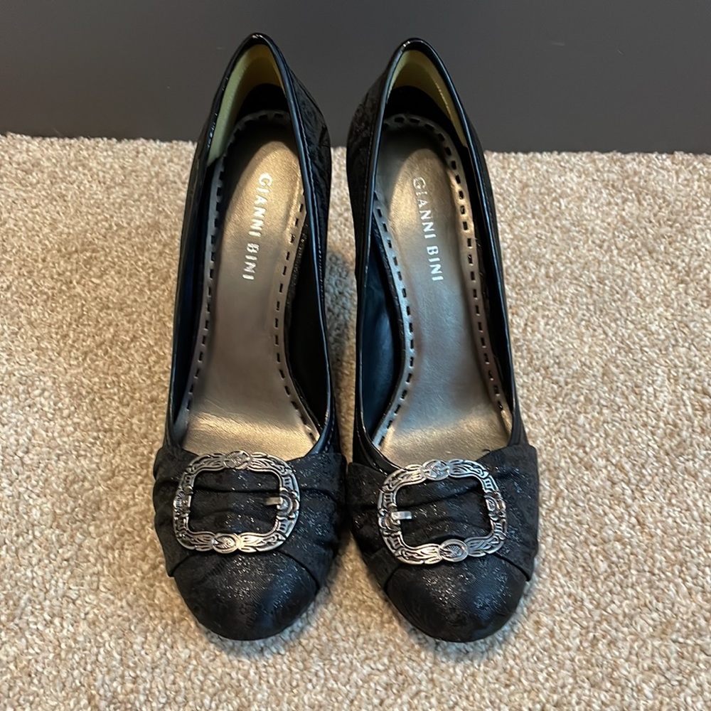 EUC Gianni Bini Women’s Black Pumps, Heels, Size 8.5